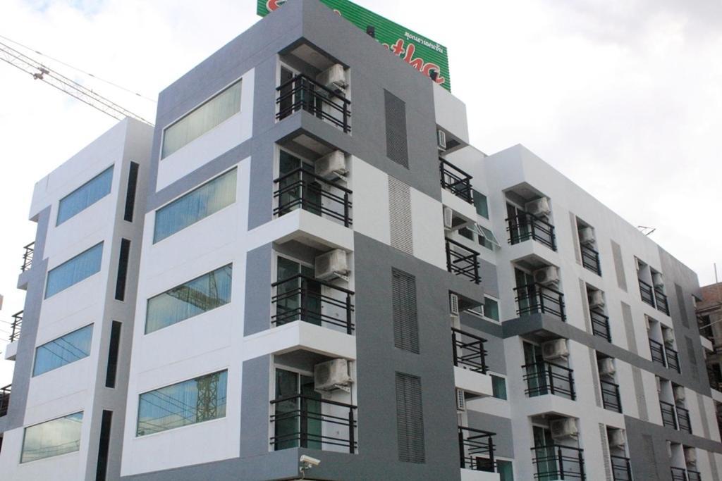 Sukontha Mansion Hotel Nakhon Pathom Exterior foto